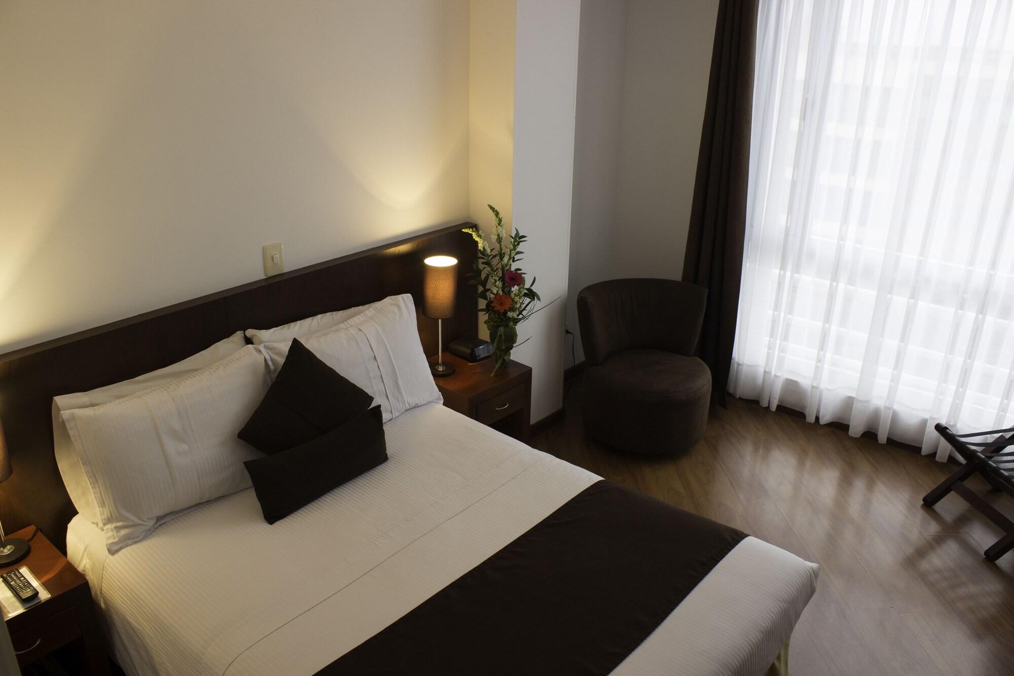 Hotel Casa Galvez Manizales Exterior photo